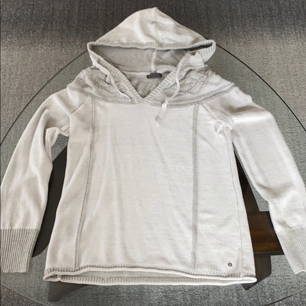 Eddie Bauer Women’s Sweatshirt